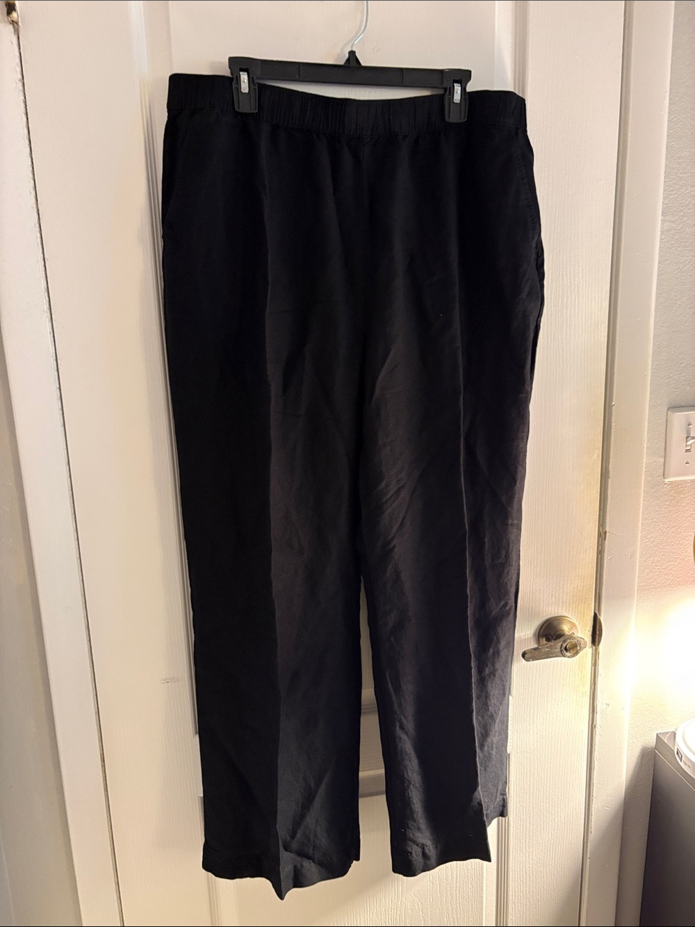LOFT Black Straight-Leg Pull-On Pants
